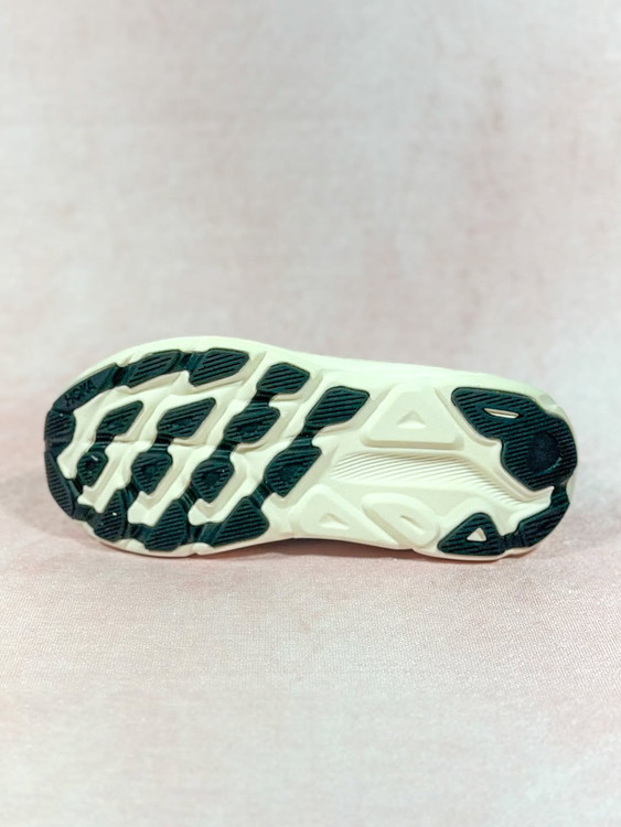 زیرهٔ کفش هوکا کلیفتون ۹ زنانه – الگوی آج و لاستیک