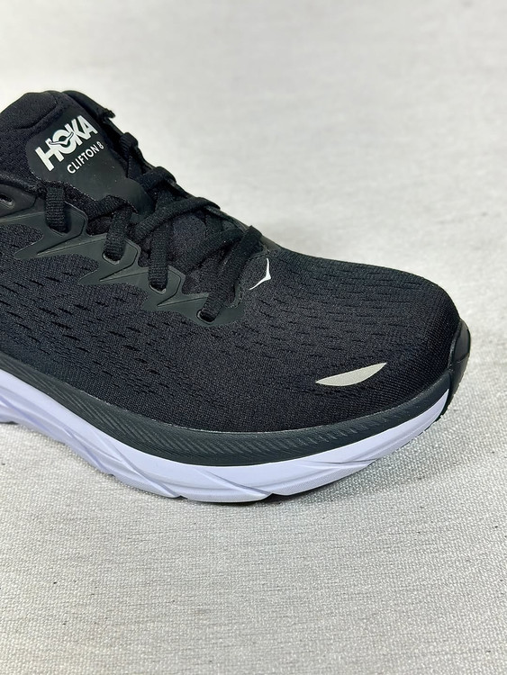 هوکا Clifton 8 men – نمای از بالا برای مشاهده فرم پنجه