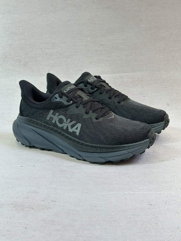 کفش هوکا چلنجر ATR 7 رنگ مشکی مخصوص دویدن تریل