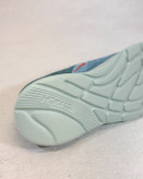 کفش هوکا ریکاوری – نمای سهربع چپ با زیره نرم در رنگ آبی